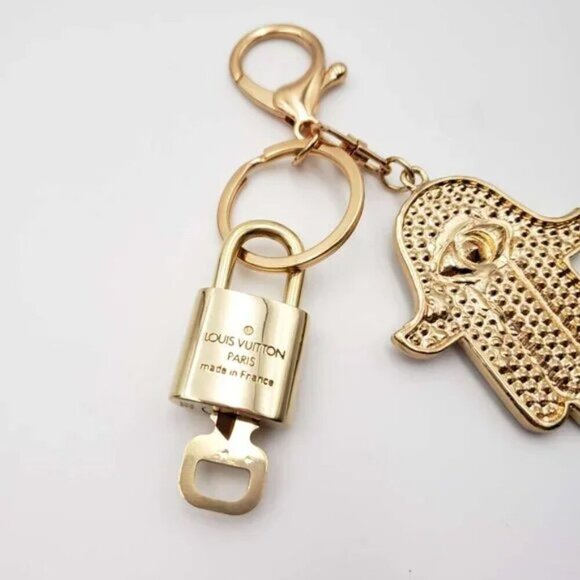 100% Auth Louis Vuitton Lock & Key with unbranded Bagcharm, Keycharm, Keychain - Picture 5 of 9